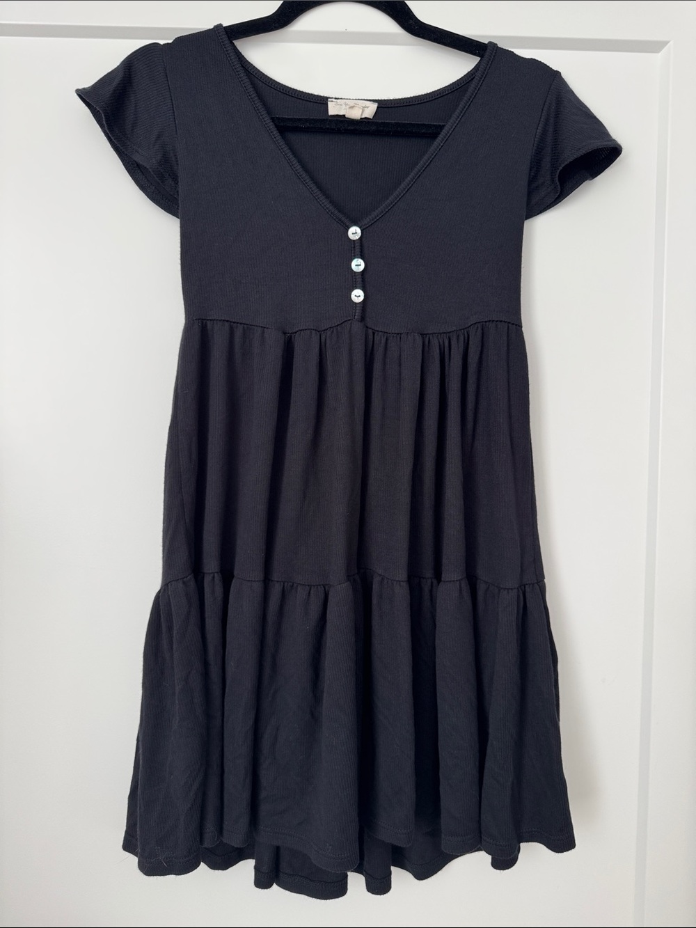 Black Tiered Short Sleeve Ribbed Dress
